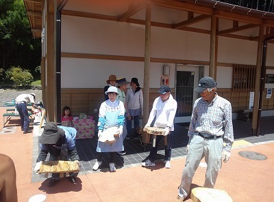IMG01253s-.jpg